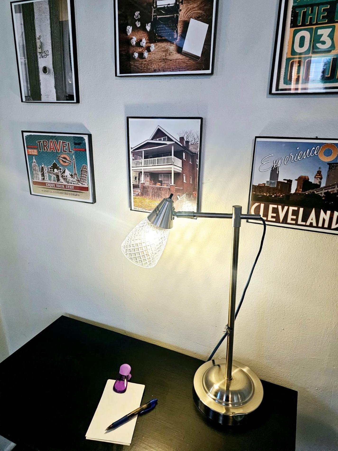 Вилла Charming! Near Cle Clinic/Uh/Cwru/Dwntwn W/Porch Кливленд Экстерьер фото